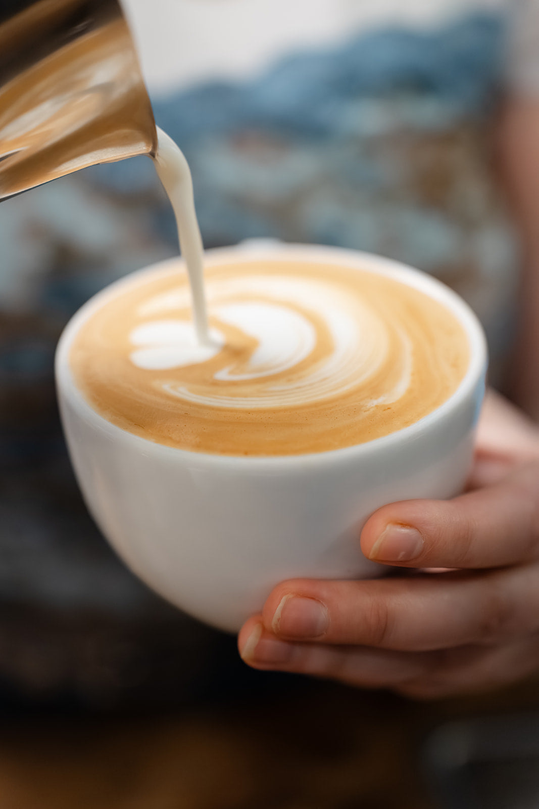 Pouring Coffee Latte Art Tulip, Silky Milk, Creamy Coffee